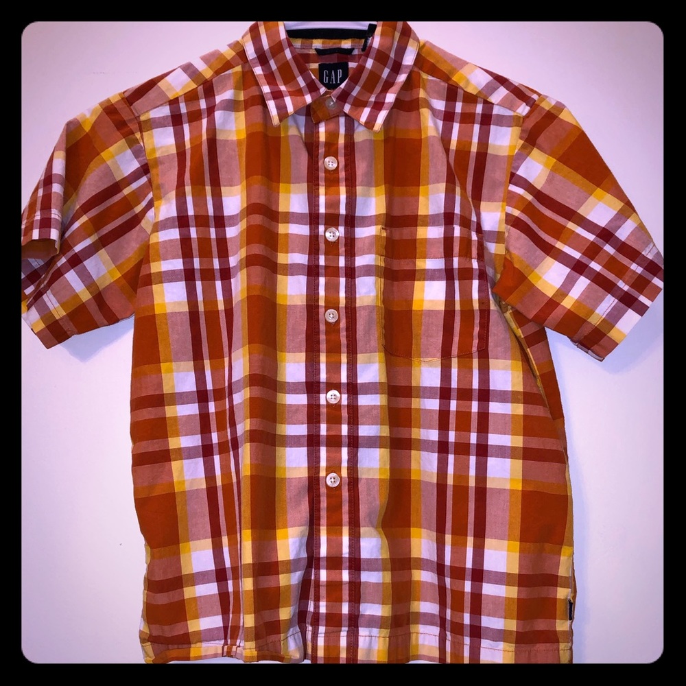 Short Sleeve GAP Button Down Shirt size 5-6